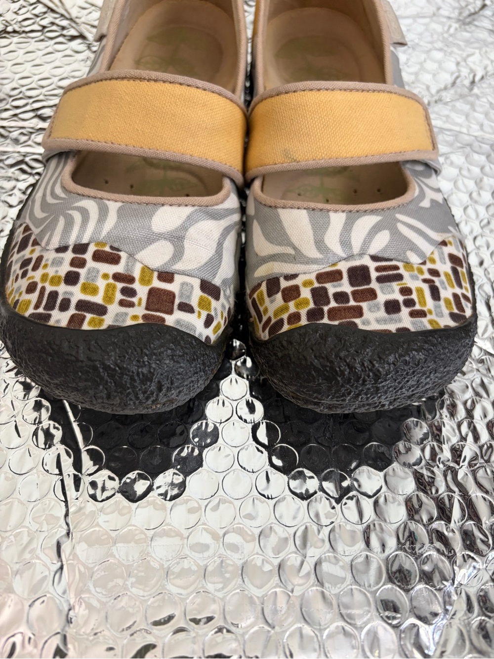 KEEN Mary Jane Shoes Women’s US 7 EU 37.5 Hook Loop Comfort Casual - Picture 2 of 8